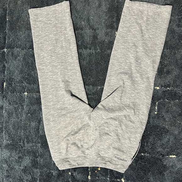 Under armour sweat pants - Picture 2 of 4